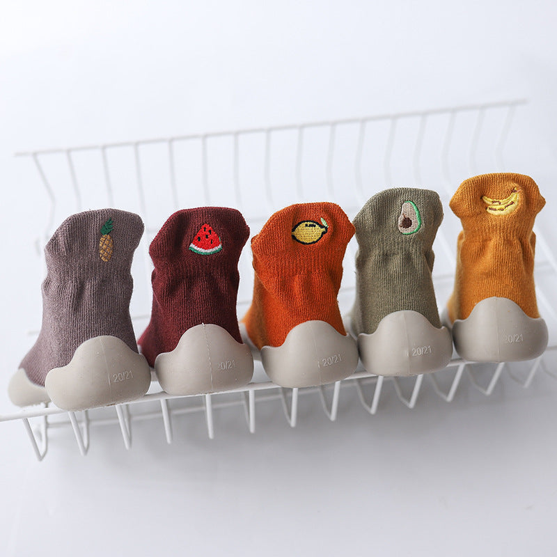 Autumn 2023 New Baby Indoor Toddler Shoes Embroidered Anti-drop Heeled Children's Socks Shoes Soft Sole Non-slip Children's Shoes