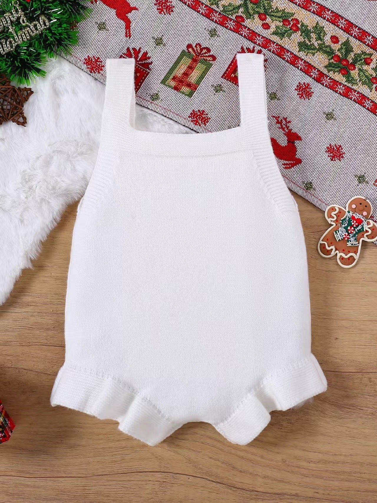 Baby Christmas Triangle Jumpsuit - Festive Snap-Closure Romper for Infants