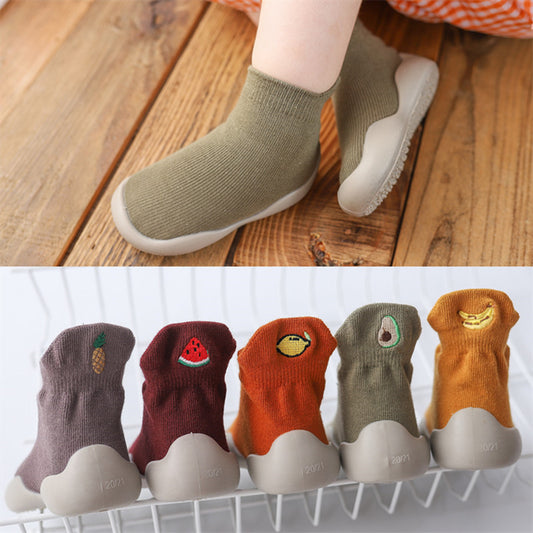Autumn 2023 New Baby Indoor Toddler Shoes Embroidered Anti-drop Heeled Children's Socks Shoes Soft Sole Non-slip Children's Shoes